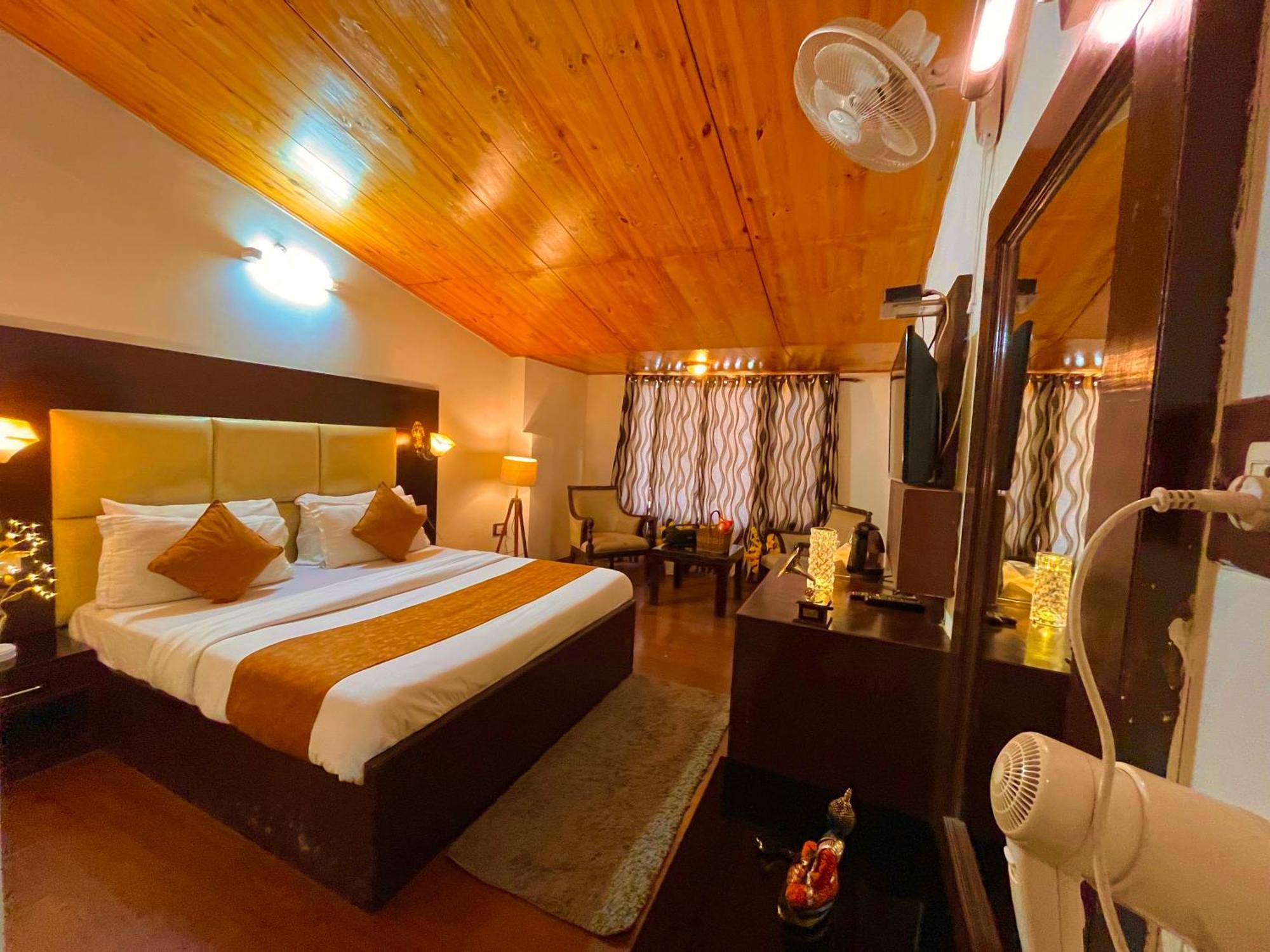 Hotel Midtown Manali Luaran gambar