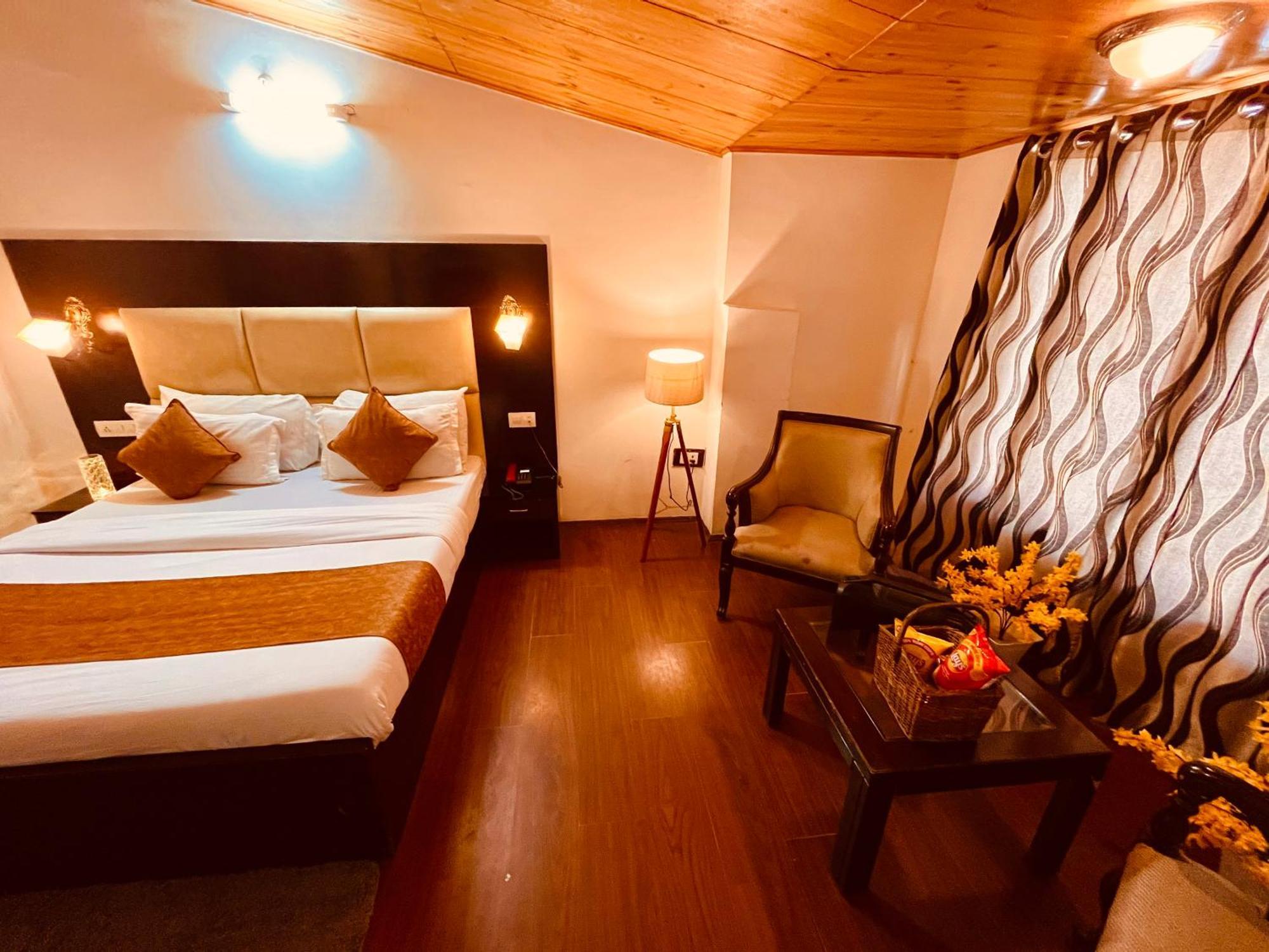 Hotel Midtown Manali Luaran gambar